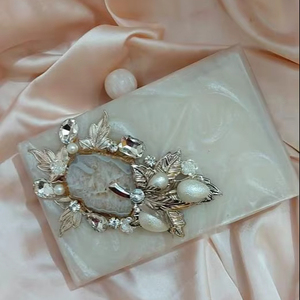 Trendy Embroidered Resin Designer Clutch Finished Rhinestone Lady Vintage Purse <b>For</b> <b>Wedding</b> Partyware Anniversary Evening Clutch - Product Image 1