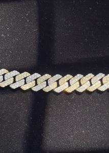 Cadena Cubana de Diamantes Chapada en Oro de Diseño de Lujo con Acabado Dorado para Hombre, Joyería de Estilo Urbano, de Proveedor Mayorista Indio - Product Image 4