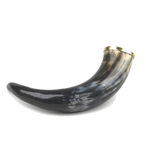 Cuerno Vikingo para Beber con Grabado a Mano, Fabricación Artesanal por Tradebit - Product Image 4