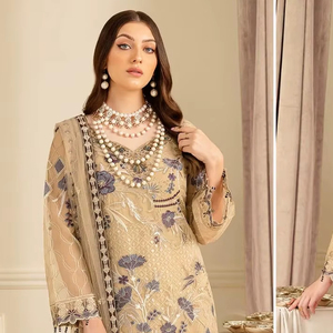 Traje Pakistaní con Dupatta de Georgette Pesada con Bordado de Mariposas para Venta al por Mayor - Product Image 1