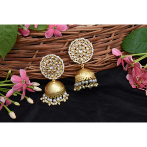 Kundan Stud Jhumka ต่างหูแบบห่วงสำหรับผู้หญิงและผู้หญิง,ชุบทองแบบดั้งเดิมสวยงามเคลือบทองล่าสุด - Product Image 2