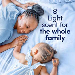 Perlas Aromatizantes para Lavandería Downy Light, Aroma Brisa Marina, 24 OZ, Perlas para Lavado en Lavadora Diseñadas para Ser Suaves con un Toque de Aroma - Product Image 3