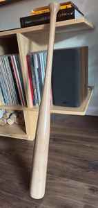 Bate de Béisbol de Madera de Alta Calidad Personalizado, Ligero, con Logotipo Personalizado Impreso y Empuñadura de Goma - Product Image 2