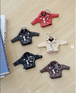 พวงกุญแจหนังแท้คุณภาพสูง ลายการ์ตูน ถักทอ รูปวงกลม เป็นมิตรกับสิ่งแวดล้อม ทนทาน ใช้ได้ทั้งที่บ้านและในรถยนต์ - Product Image 5