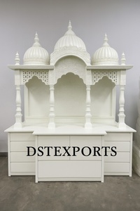 Templo blanco y dorado de gran tamaño con gabinetes de almacenamiento Mandir de aspecto de mármol de madera de teca duradera de alta calidad para la decoración de muebles del hogar - Product Image 6