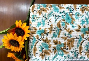 Housse de protection légère en coton imprimé floral bleu ciel pour ordinateur portable 15 pouces faite à la main pour les affaires Vintage - Product Image 3