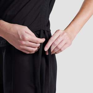 Active Shape Black Crop Tee Yogalicious <b>Top</b> Crop <b>Top</b> for Women - Product Image 6
