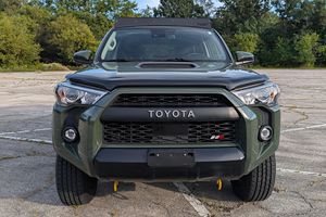 Toyota 4Runner TRD Pro V6 2020, 4x4, conduite à gauche/droite, avec porte-bagages Westcott Designs - Product Image 1