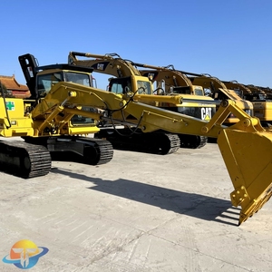 Excavadora de Orugas Komatsu PC130 de Alta Calidad con Brazo Extendido, Rendimiento de Alta Gama, Usada de Segunda Mano a Bajo Precio - Product Image 4