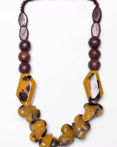 Collar de cuentas de epoxi de todos los colores de moda para mujer, último diseño del fabricante indio con colgante de cuentas de resina para bodas - Product Image 2