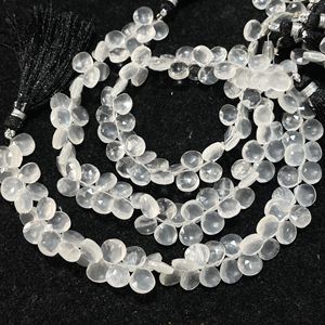 Cuentas de Briolette en forma de corazón facetadas de cuarzo helado, cuentas de piedras preciosas calibradas de 6MM para la fabricación de joyas - Product Image 3