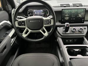 2022 R0-VER DEFENDER 110 S ไมล์น้อย เครื่องยนต์สมบูรณ์ ระบบส่งกำลังดี หลังคาพาโนรามา ไฟหน้า LED พร้อมส่ง - Product Image 2