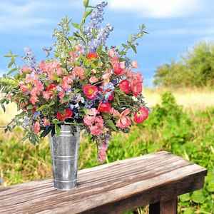 ถังแจกันดอกไม้เหล็กชุบสังกะสีสไตล์ชายฝั่งทำด้วยมือทนทานและเรียบง่ายสำหรับการตกแต่งบ้านไร่และการจัดแสดงงาน - Product Image 2