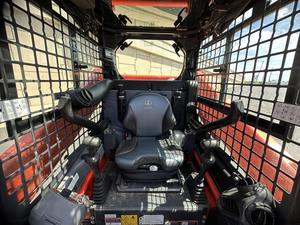 2020 Kubota SSV65 Skid Steer Loader - 65HP Machine de construction compacte et durable - Product Image 6