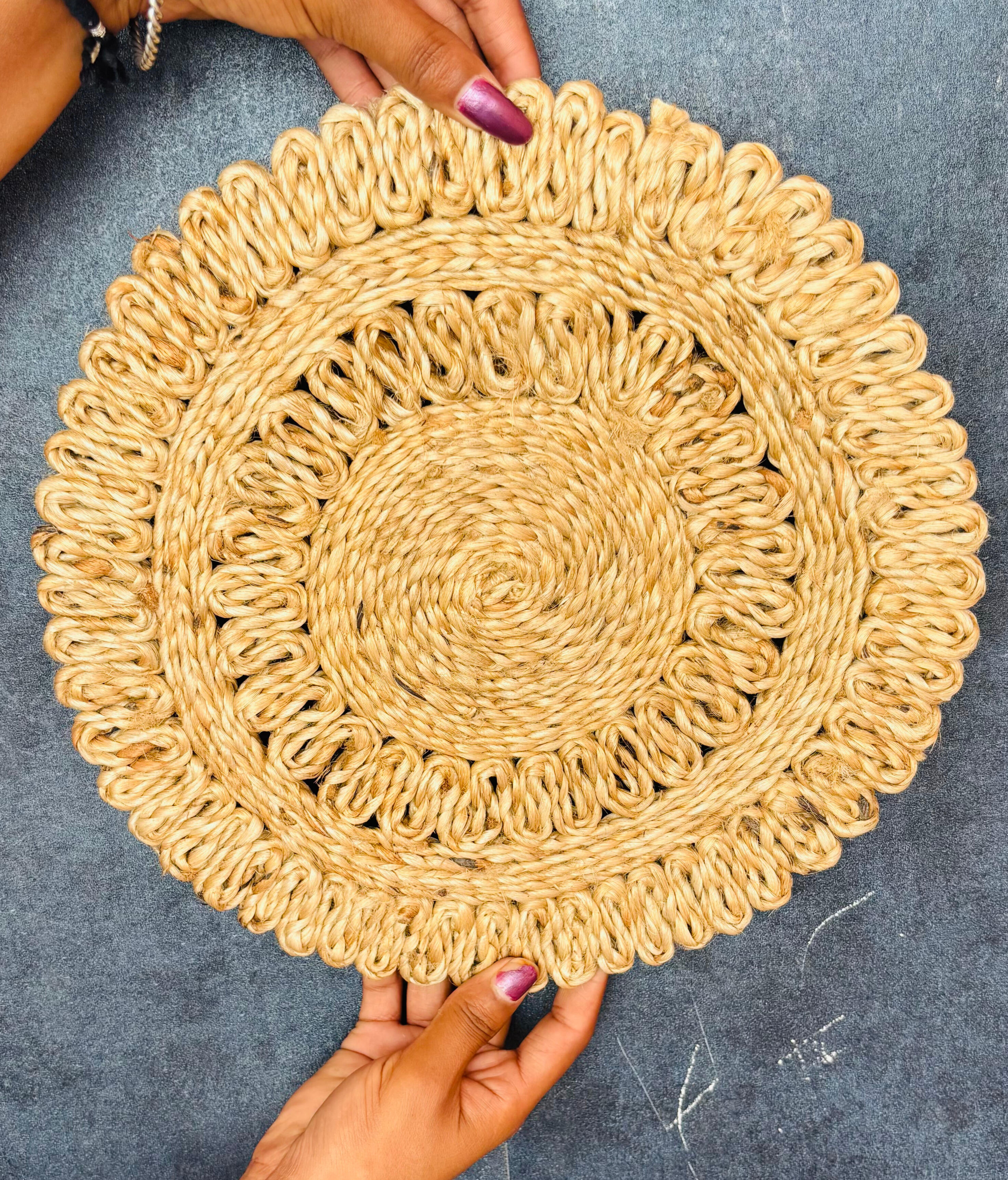 Identique à l'image