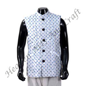 Haute qualité coton bloc imprimé tissu coton matelassé vestes bouton, poches avant court Nehru manteau hiver vêtements pour hommes - Product Image 4