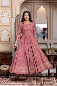Rayonne de créateur de style indien et pakistanais avec impression en feuille Style Anarkali robes longues Style Kurtis pour les femmes portent avec une taille plus - Product Image 2