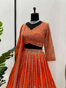 Lehengha détails tissu Chinon fil de travail avec Sequnce taille jusqu'à 44 intérieur Micro - Product Image 4