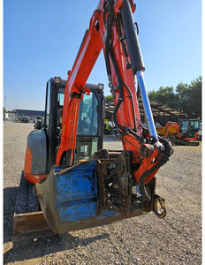 Mini excavatrice Kubota U 27-4 avec machine d'excavatrice compacte Tiltman - Product Image 5