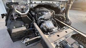 Nuevo Camión Volquete Hidráulico Isuzu NPR85H 2024, 22L, 6.5 Toneladas, Estándar de Emisiones Euro 6, Motor Diésel de 6 Cilindros, Transmisión Manual - Product Image 5