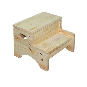 Tabouret d'escalier en bois naturel avec finition lisse, parfait pour les cuisines de style campagnard, les salles de bain, les chambres à coucher et l'usage domestique quotidien - Product Image 2