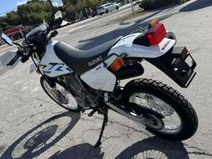 Mejor Oferta al Por Mayor, Venta en Subasta, Motocicleta DR650S 2026 Doble Propósito, Nueva, con 3 Años de Garantía - Product Image 3