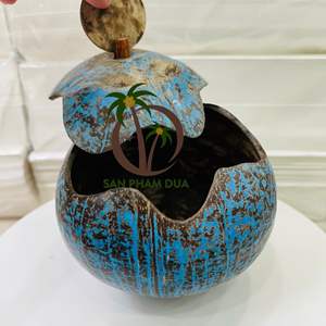 Manufacturer <b>Coconut</b> Shell for Making <b>Candle</b> Holder in Vietnam High Quality <b>Coconut</b> Shell Waterproof <b>Candle</b> Holder - Product Image 5