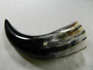 Top Quality <b>Handmade</b> Tankard Carved Modern Shape Viking Drinking Horn Drinking Natural Horn Beer <b>Mug</b> for Christmas Occasion - Product Image 4