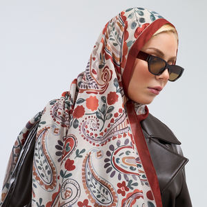 Chal Pashmina Ligero para Mujer con Textura de Algodón y Estampado Floral Paisley Bohemio, Suave al Tacto - MonaScarfs All - Product Image 3