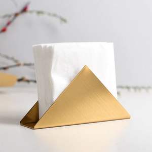 El mejor soporte de papel de metal hecho a mano con tallas florales, ideal para casas de lujo e ideas de decoración de estilo interior - Product Image 6