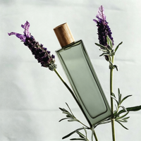Vente en gros de parfum floral en spray pour femmes, poire fraîche, jasmin, musc, parfum femme longue durée pour cadeaux et événements spéciaux