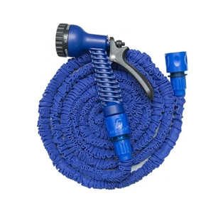 Avvolgitubo da Giardino Espandibile da 7,5 Metri, Leggero e Flessibile, con Pistola in Plastica e Componenti in Metallo Alluminio, 150ft PE - Product Image 1