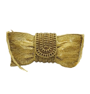 กระเป๋าสะพายคลัทช์สำหรับออกงานแฟชั่นทำมือพร้อมโบว์คริสตัลไรน์สโตนวัสดุซาติน - Product Image 3