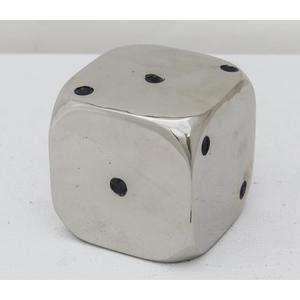 Dés en métal de haute qualité avec boîte, objet décoratif, décoration intérieure moderne, décoration de la maison, cadeau de nouveauté sportive, trophée, support OEM - Product Image 5