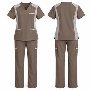 Conjunto de Uniforme Médico Personalizado para Mujer, Color Marrón con Detalles Grises, Blusa con Cuello en V, Pantalones Cargo, Uniformes de Hospital, Tela de Algodón y Poliéster - Product Image 1