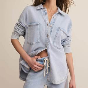 Chaqueta Vintage personalizada para mujer, Tops de mezclilla lavados informales ligeros para mujer, Camisa cómoda transpirable de manga larga para mujer - Product Image 5