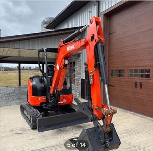 Excavatrice Kubota U35-4 mini-chargeuse sur chenilles 3 tonnes - Product Image 3