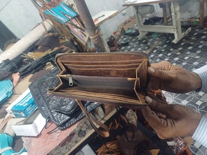 กระเป๋าหนังแท้ลายสัตว์ ซิปปิด คุณภาพสูง สำหรับกิจกรรมกลางแจ้ง รุ่นใหม่มาแรง ทันสมัย ขนาดเล็กพกพาสะดวก - Product Image 5