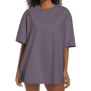 T-shirts pour femmes chemises grande taille T-shirt surdimensionné en coton pour femmes avec logo personnalisé T-shirt 100% coton - Product Image 1