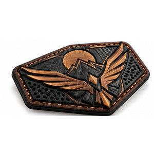 Écussons en cuir personnalisés modernes, étiquettes logo personnalisées à coudre, badges décoratifs pour accessoires de chapeaux et image de marque. - Product Image 4
