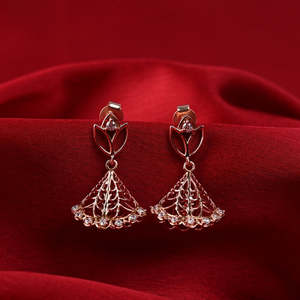 Compre Pendientes Jhumki y Jhumka de Plata 925 de Primera Calidad para Mujer, Pendientes Largos y de Araña Chapados en Oro con Forma de Flor para Regalo de Boda - Product Image 2