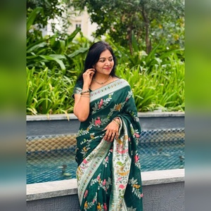 Sari de Boda de Nailon Puro, Crepé Georgette, Diseño Elegante, Tejido con Temática de Jungla, Suave y Liso, el Más Vendido para Fiestas - Product Image 2