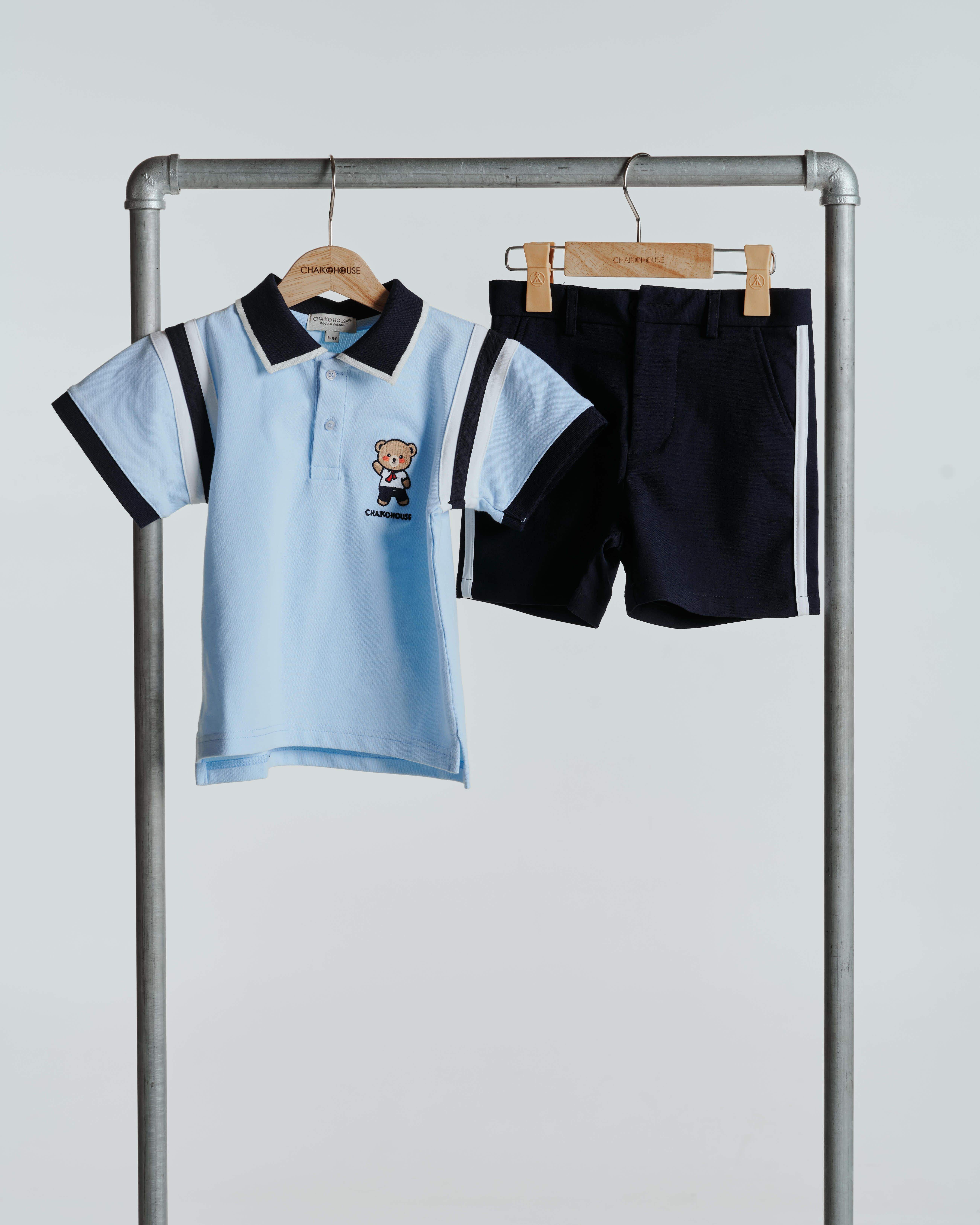 สีฟ้าและสีน้ำเงินเข้ม