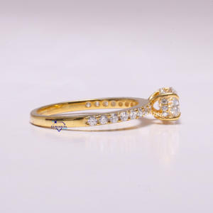 Elegante anillo de corte brillante ovalado de diamante de laboratorio de Plata de Ley 925 con claridad VVS, último diseño con anillo para mujer - Product Image 2