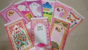Tapis de prière pour enfants de haute qualité, fabriqué en Turquie - Product Image 3