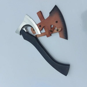 Hacha vikinga de acero al carbono de Damasco para acampar al aire libre Fábrica de cubiertos OEM ODM personalizada al por mayor - Product Image 4