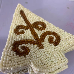 Posavasos de Cuentas Hechos a Mano - Posavasos Clásicos de Regalo Religioso con Reverso de Poliéster (4x4 Pulgadas) - Product Image 1