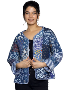 Chaqueta de retales de Sari de seda acolchada hecha a mano, abrigo de invierno con capucha Unisex y cuello, abrigo corto de invierno, regalo de Navidad - Product Image 2