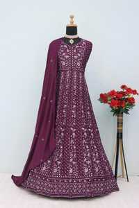 Chinon lourd de vêtements occasionnels à la mode avec fabricant de costumes Salwar de broderie de paillettes de l'Inde à des taux bon marché - Product Image 3