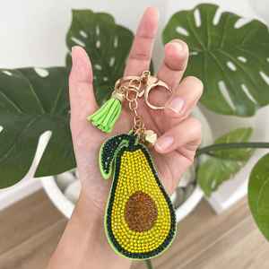 Porte-clés de visage mignon de broderie perlée à la main avec le nouveau design multicolore porte-clés de luxe à la mode à la mode de fantaisie pour le vélo de voiture - Product Image 5